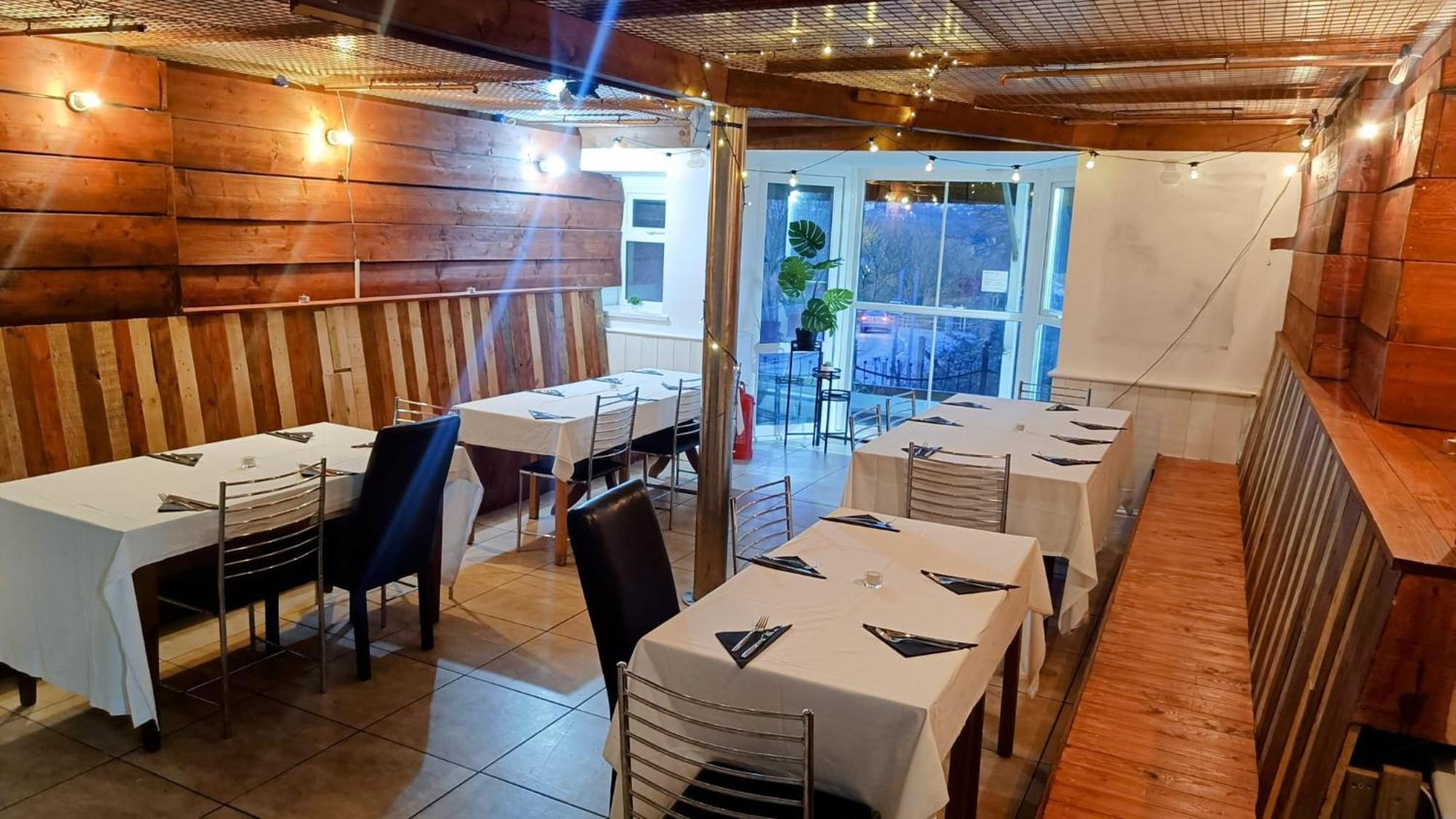 Rose And Crown Hotel & Hope And Anchor Bar Goodwick Экстерьер фото